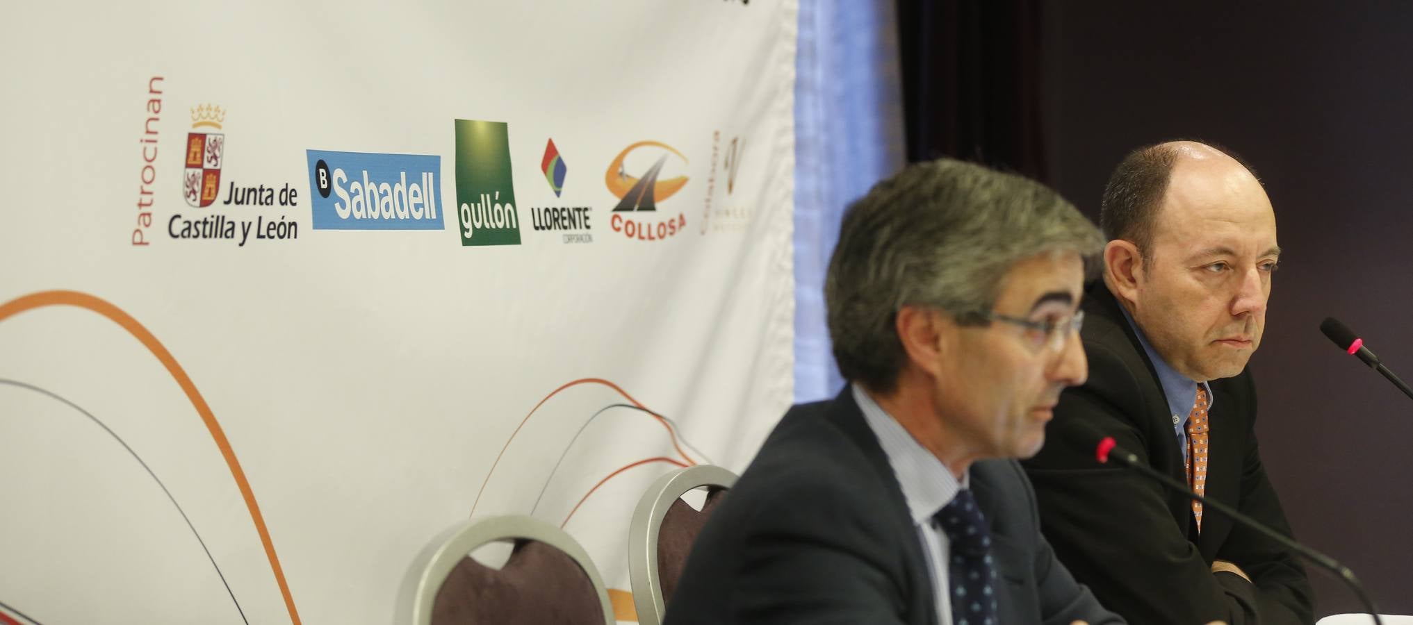 Gonzalo Bernardos, catedrático de Economía de la Universidad de Barcelona, en el Foro Económico de El Norte de Castilla