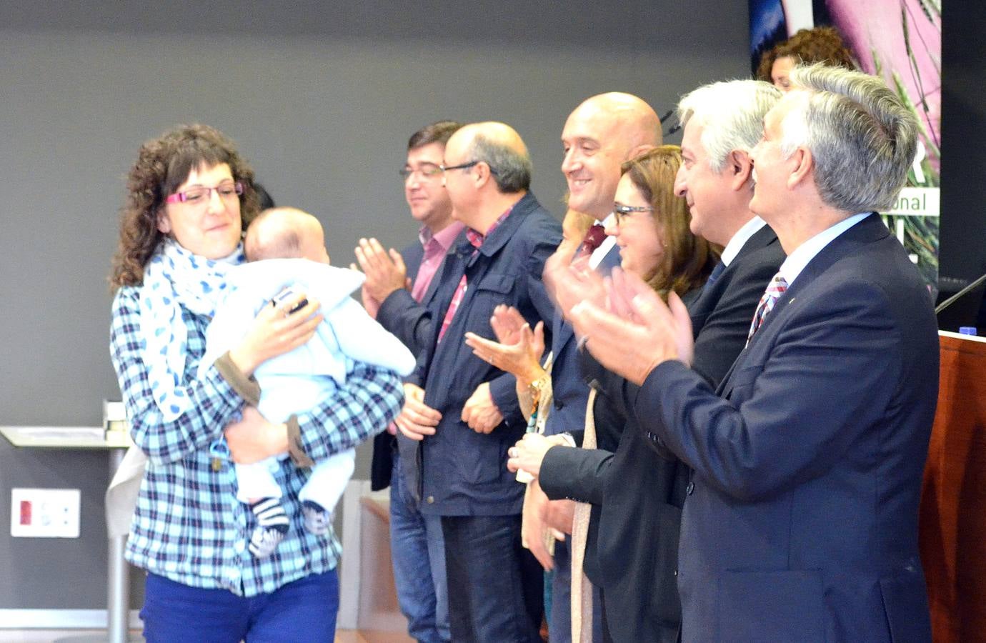 Celebración del Día Internacional de la Mujer Rural en Portillo (Valladolid)