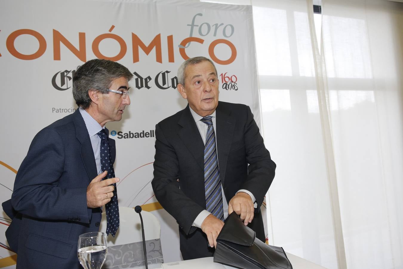 El exministro de Economía,  Carlos Solchaga en el Foro Económico de El Norte de Castilla en Salamanca