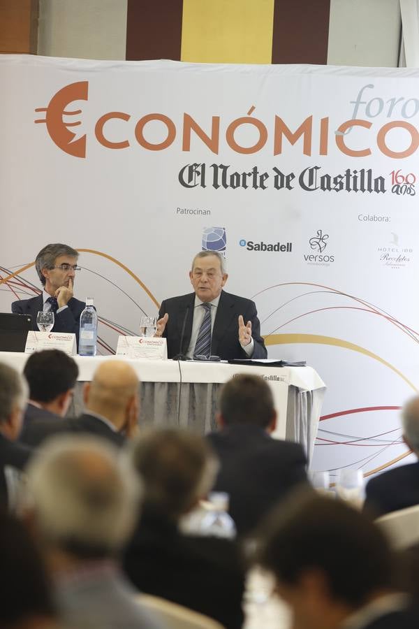 El exministro de Economía,  Carlos Solchaga en el Foro Económico de El Norte de Castilla en Salamanca