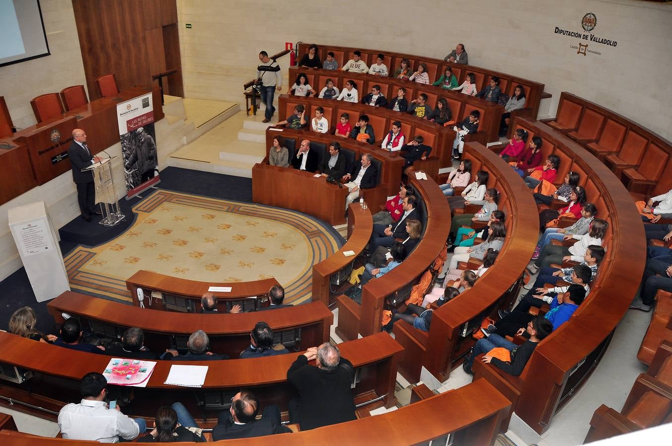 Presentación de la sexta Ruta de  Delibes en el Castillo de Fuensaldaña