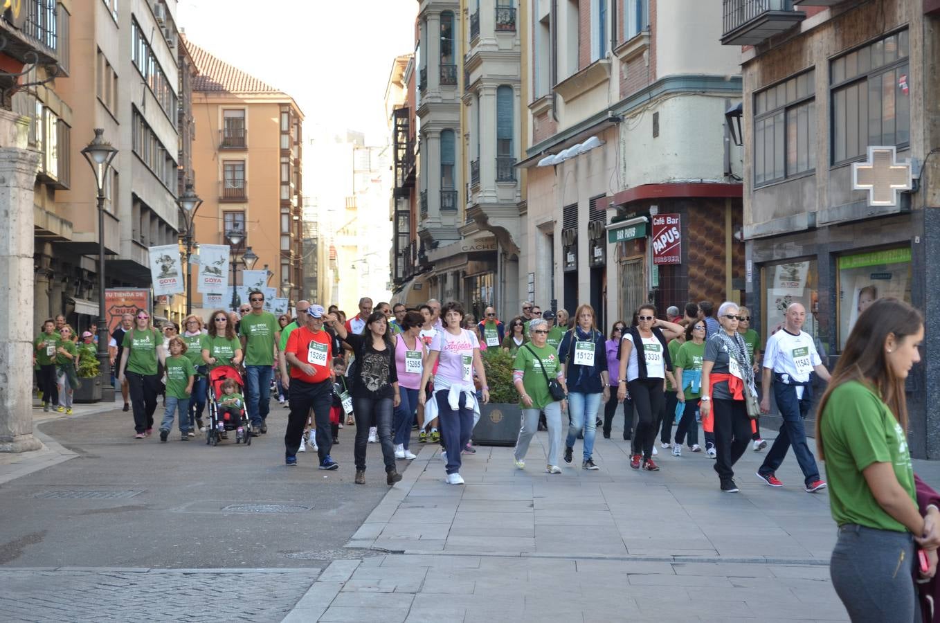 Marcha contra el cáncer en Valladolid (1/4)
