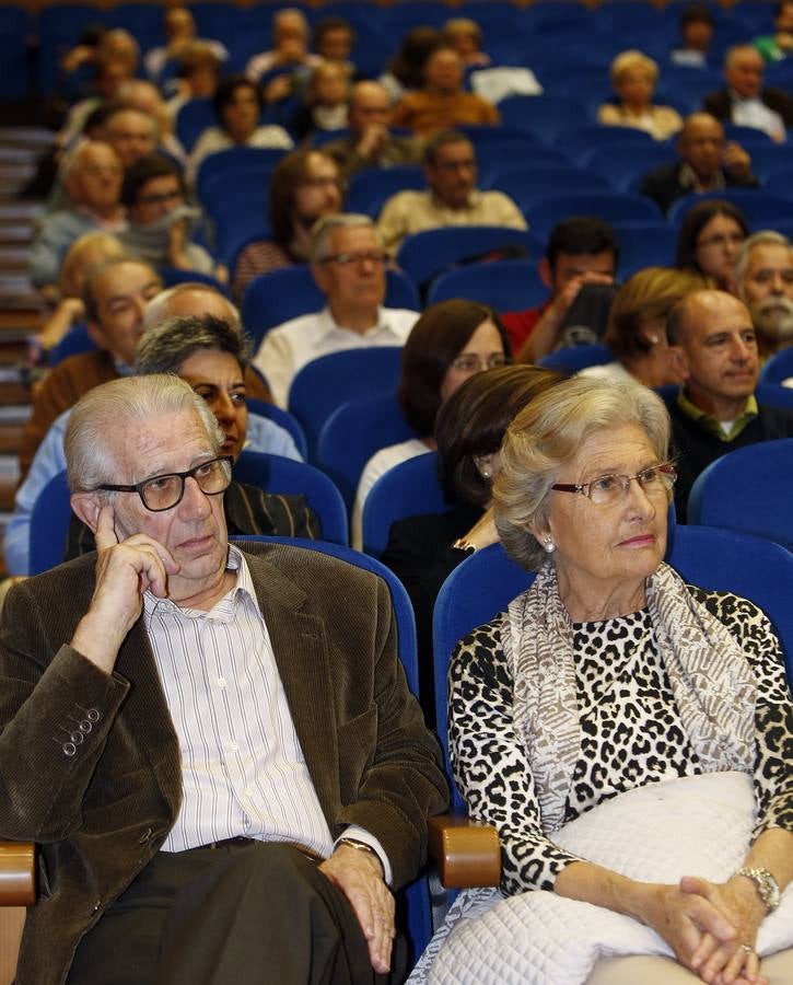 Gonzalo Suárez y José Luis Cuerda en el Aula de Cultura de El Norte de Castilla