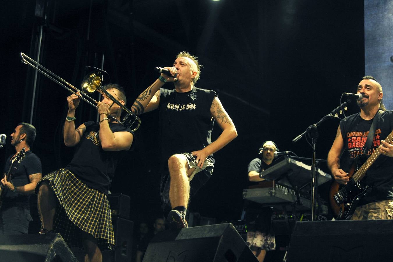 Concierto de Ska-p en el Festival Solidario de Aspaym en la Feria de Muestras de Valladolid