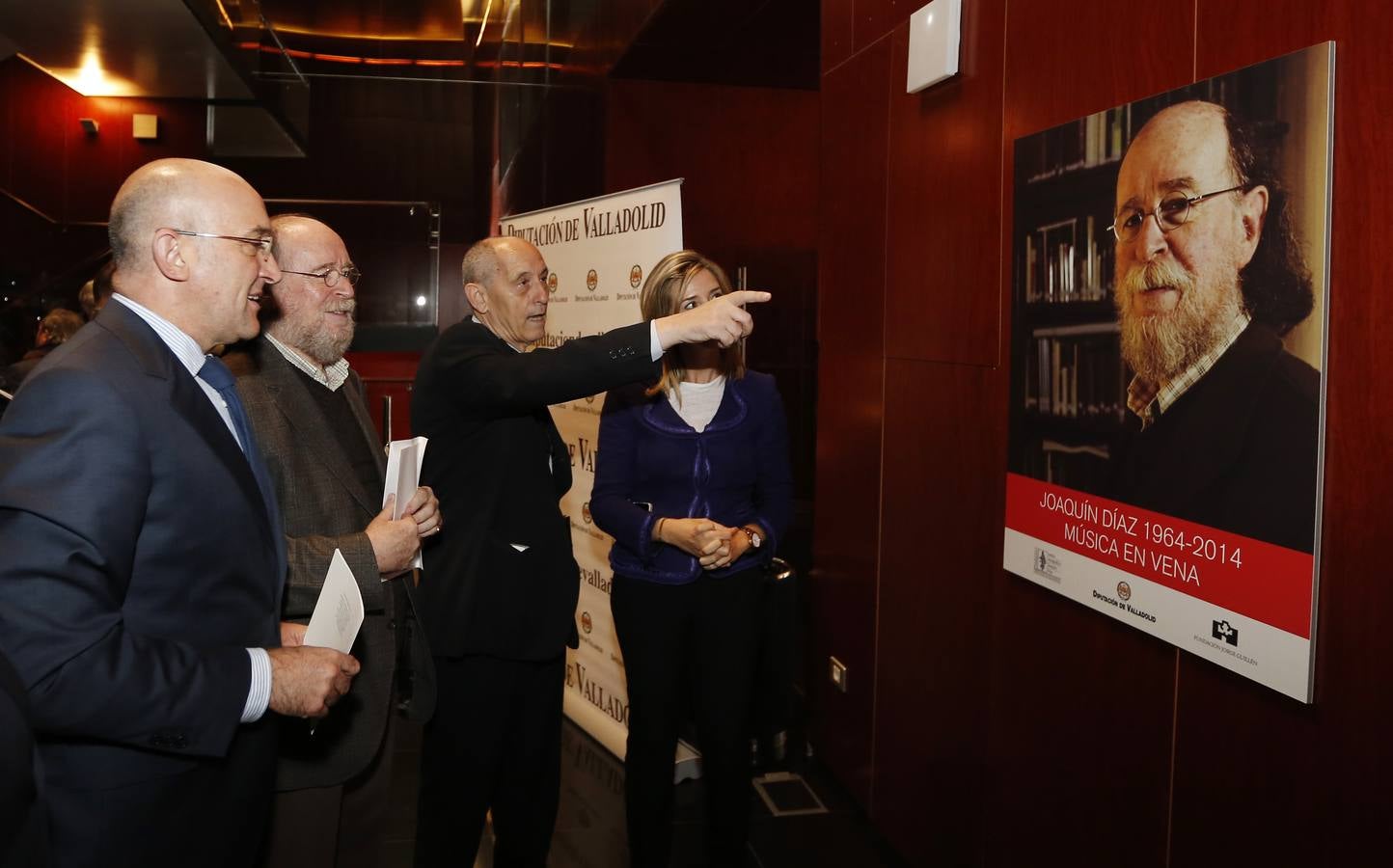 Valladolid rinde homenaje a Joaquín Díaz por sus 50 años de carrera musical