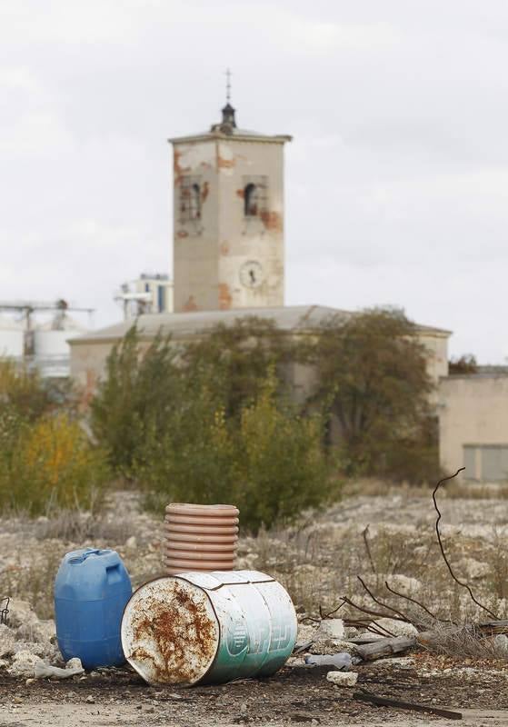 Terrenos abandonados de la antigua azucarera Ebro Agrícola en Venta de Baños (Palencia)