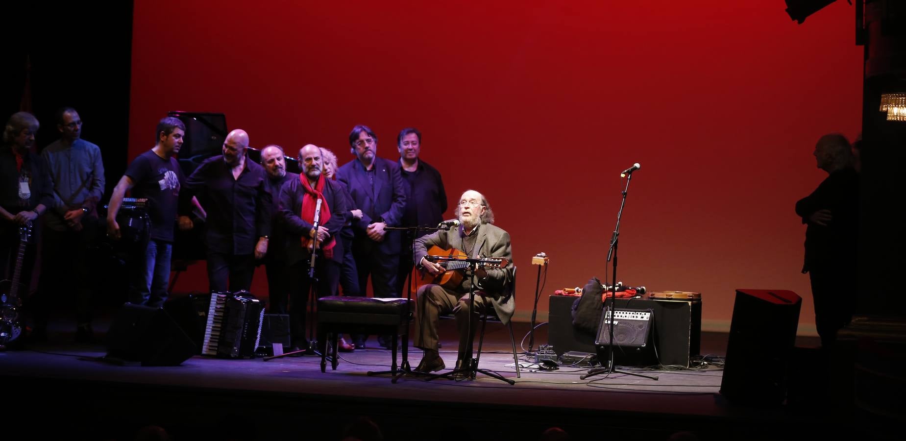 Valladolid rinde homenaje a Joaquín Díaz