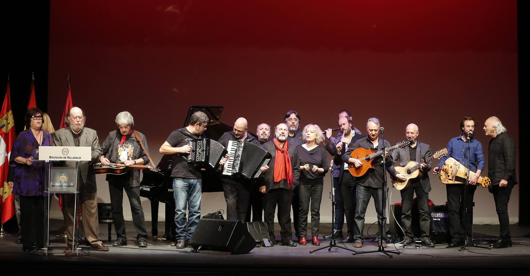 Valladolid rinde homenaje a Joaquín Díaz