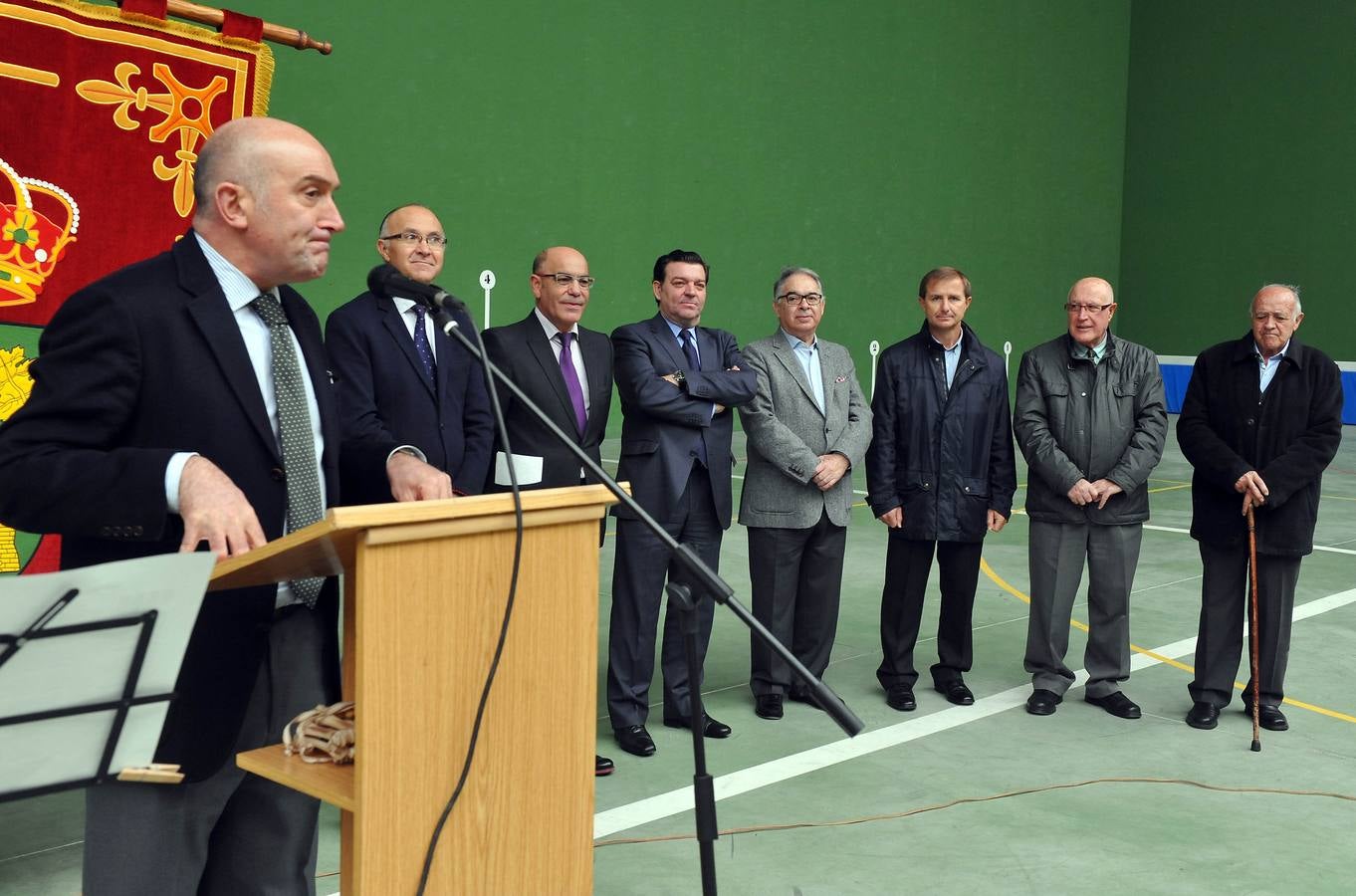 Inauguración del polideportivo multifuncional en Villaverde de Medina. Valladolid