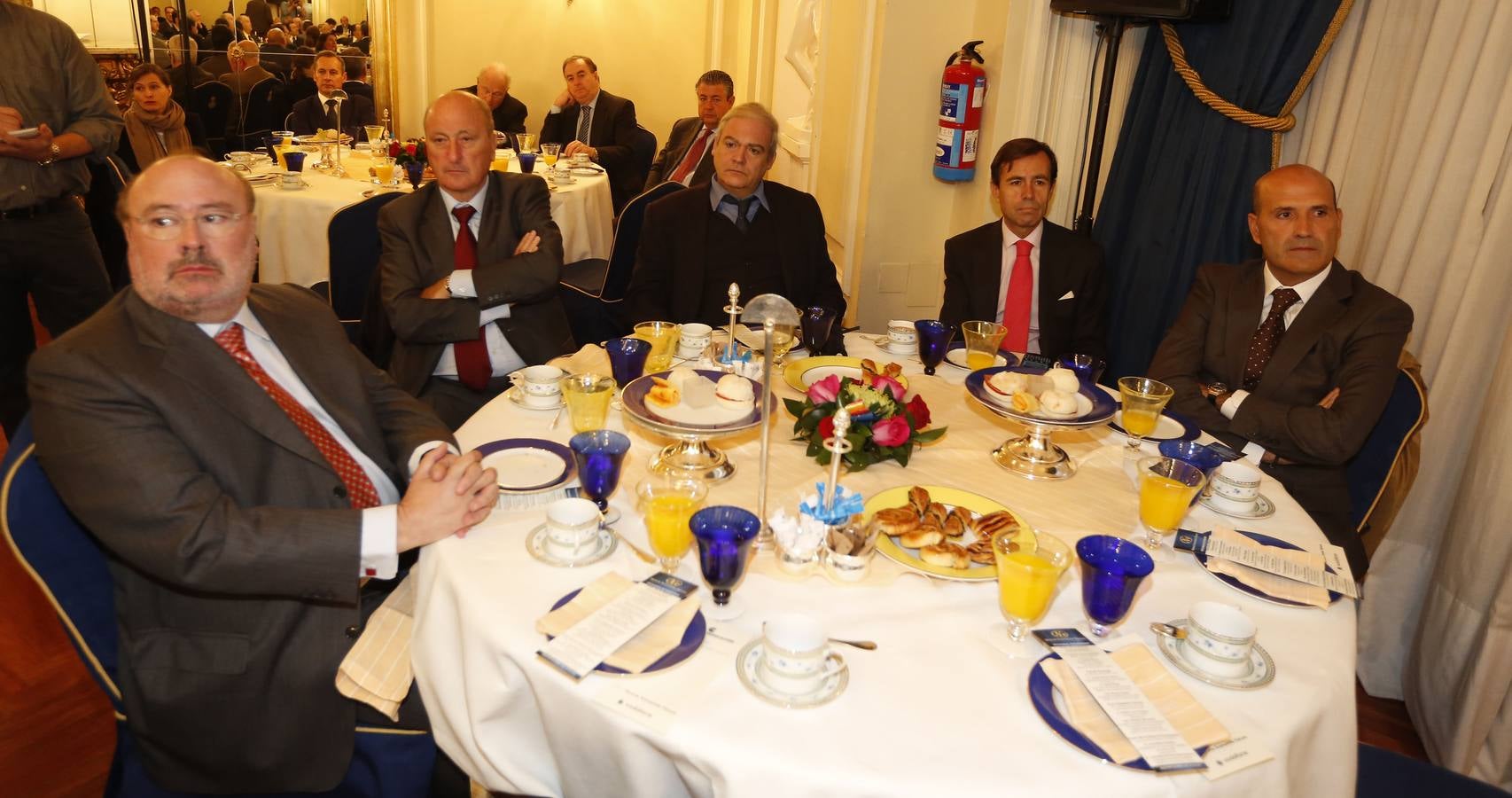 El director de El Norte de Castilla pronuncia en el hotel Ritz de Madrid la conferencia estrella del 160 aniversario de la fundación del diario (1/2)