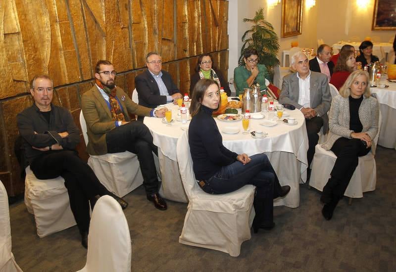 El crítico gastronómico José Carlos Capel en el Foro Económico de El Norte de Castilla en Palencia