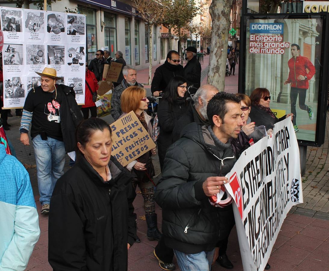 Protesta contra los desahucios en el barrio de Delicias de Valladolid