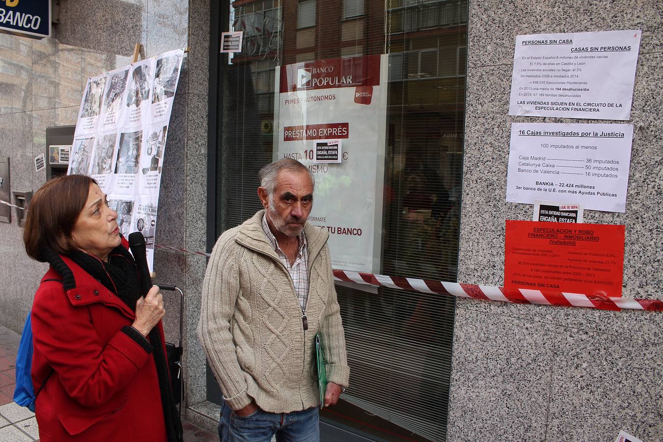 Protesta contra los desahucios en el barrio de Delicias de Valladolid