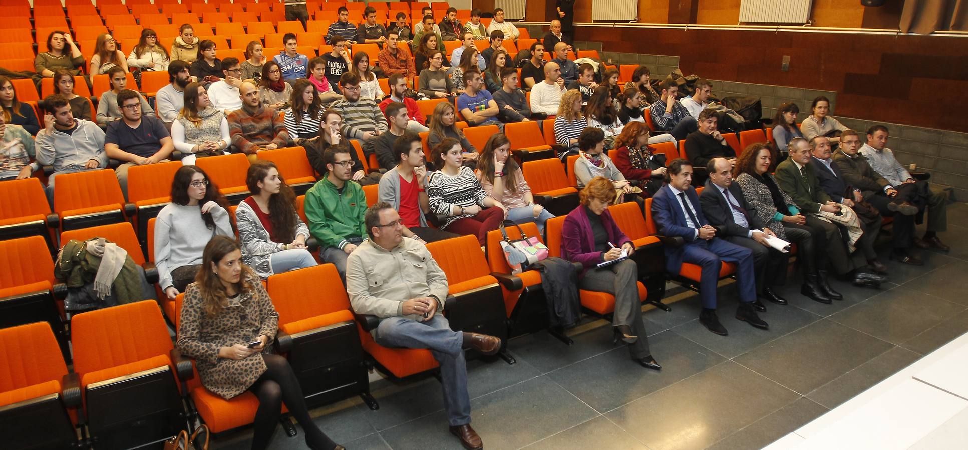 Sexta jornada Juventu Di-Vino Tesoro de El Norte de Castilla en la Escuela de Ingenierías Agrarias de Palencia (1/2)