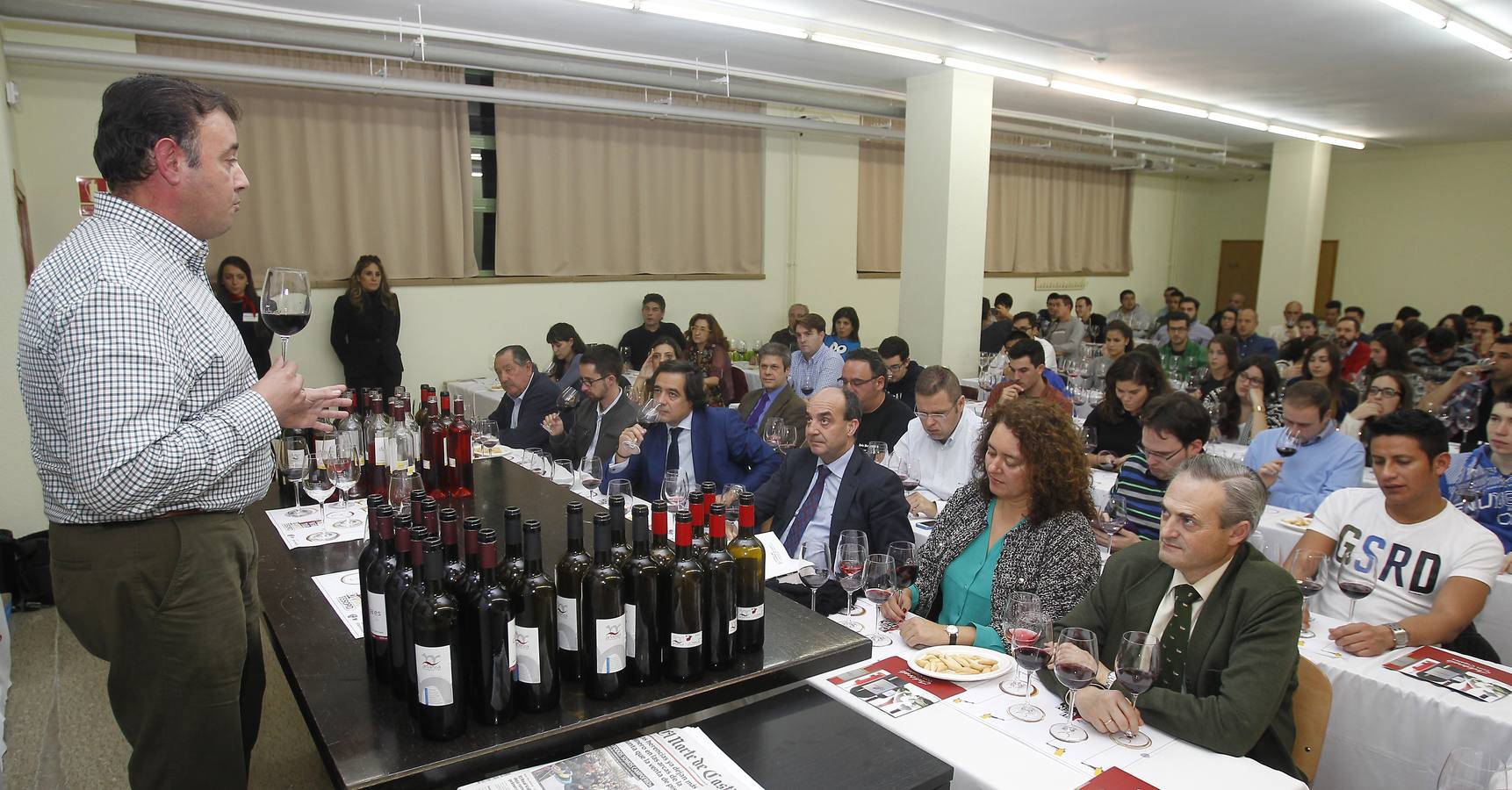 Sexta jornada Juventu Di-Vino Tesoro de El Norte de Castilla en la Escuela de Ingenierías Agrarias de Palencia (1/2)