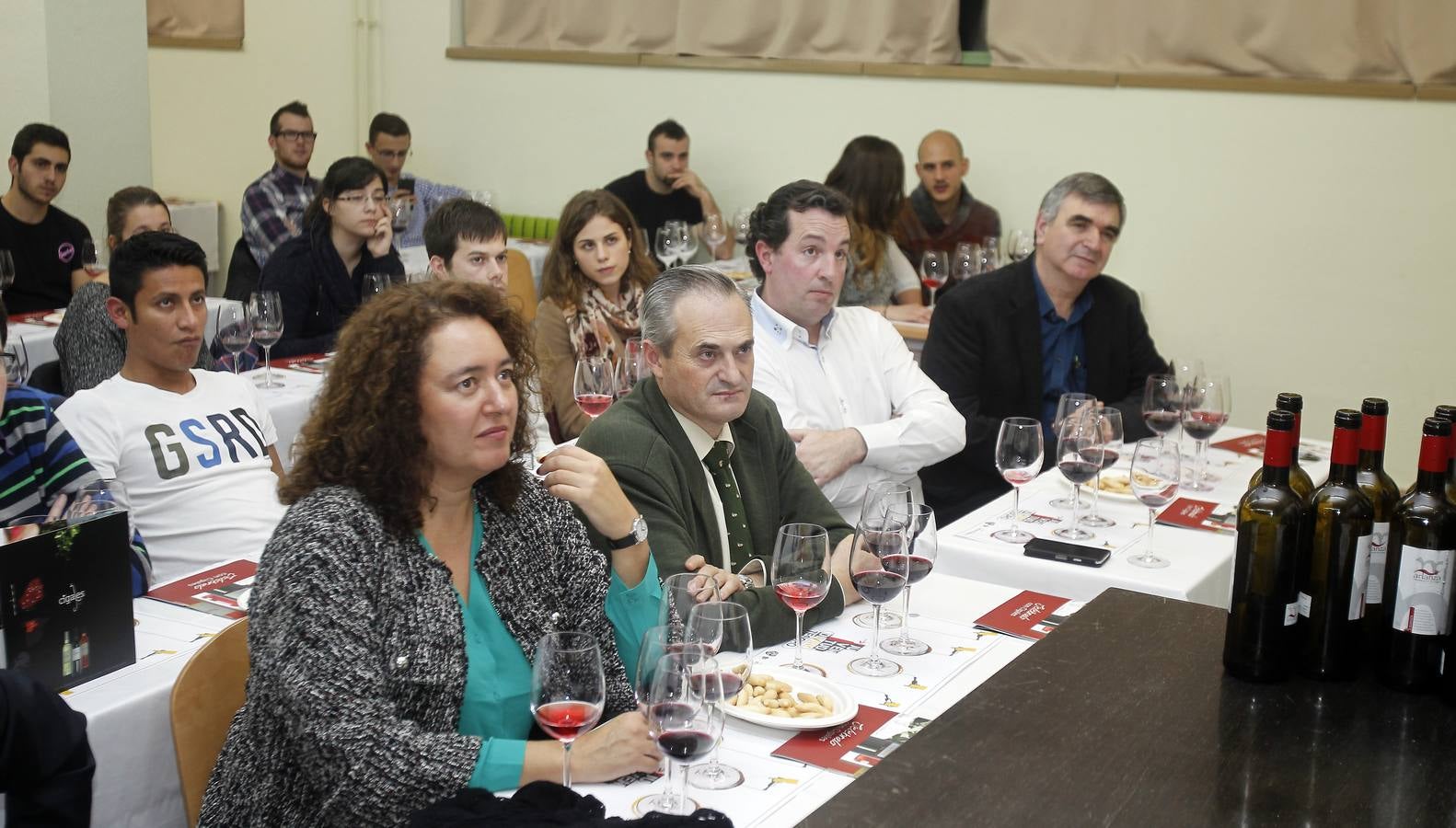 Sexta jornada Juventu Di-Vino Tesoro de El Norte de Castilla en la Escuela de Ingenierías Agrarias de Palencia (1/2)