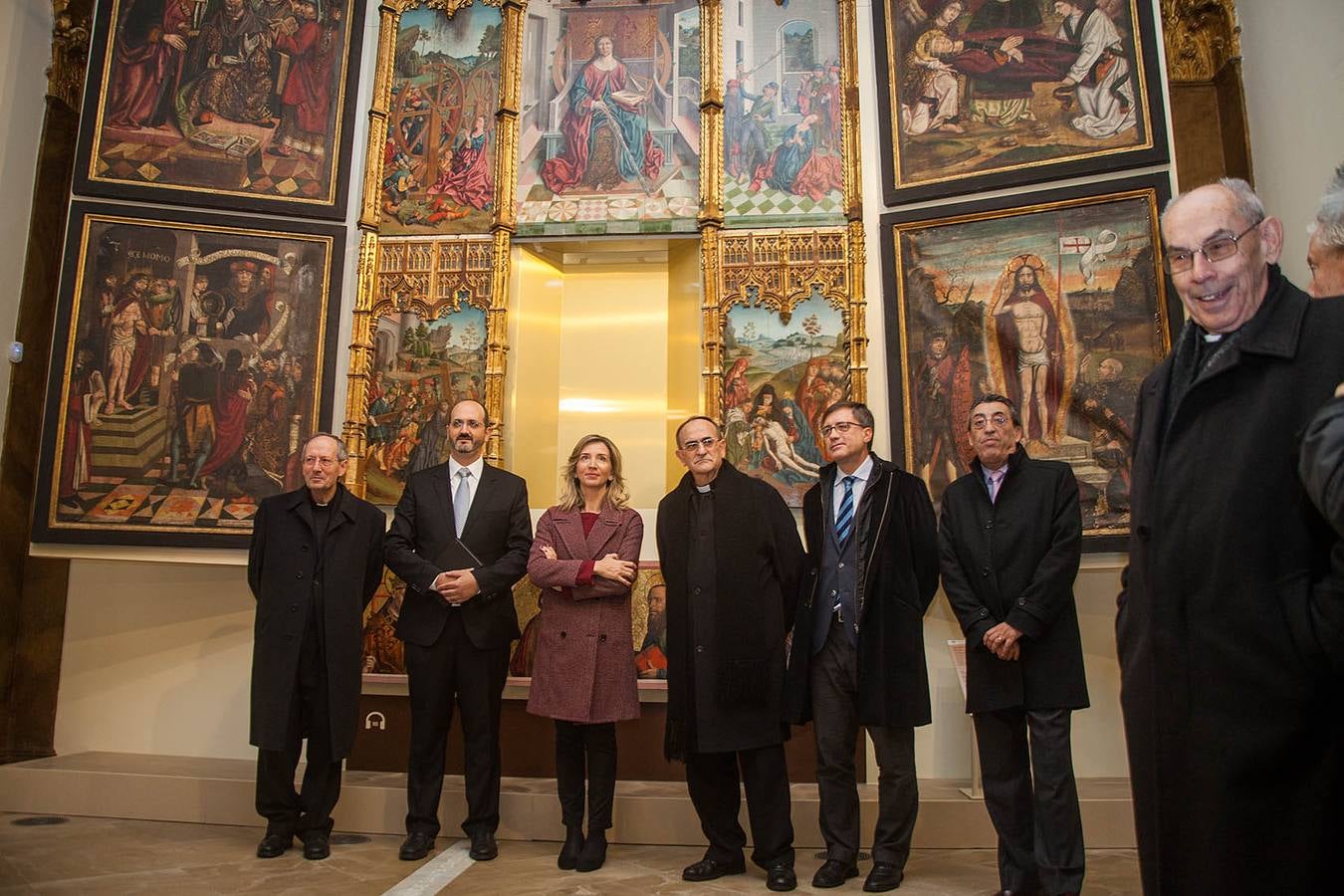 La consejera de Cultura y Turismo, Alicia García presenta la restauración de las salas capitulares de la Catedral de Salamanca