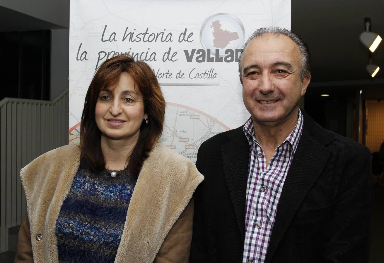 Amparo González, secretaria de Alcaldía del Ayuntamiento de Laguna, y Pedro Fraile, concejal de Participación Ciudadana.