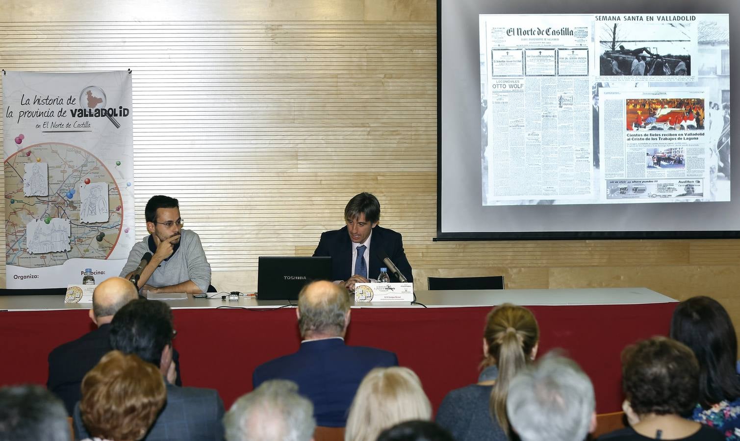 Rodrigo González Martín y Enrique Berzal, al inicio del acto.