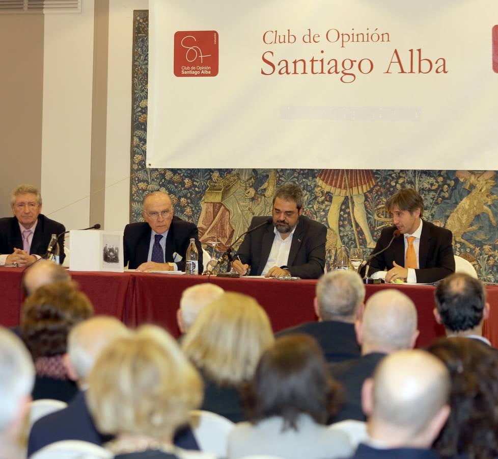 Celso Almuiña y Enrique Berzal en el Club de Opinión Santiago Alba