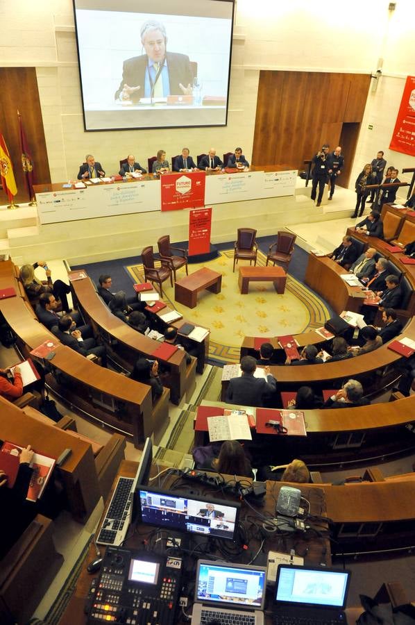 Acto inaugural de las jornadas &#039;Futuro en Español&#039; en el castillo de Fuensaldaña