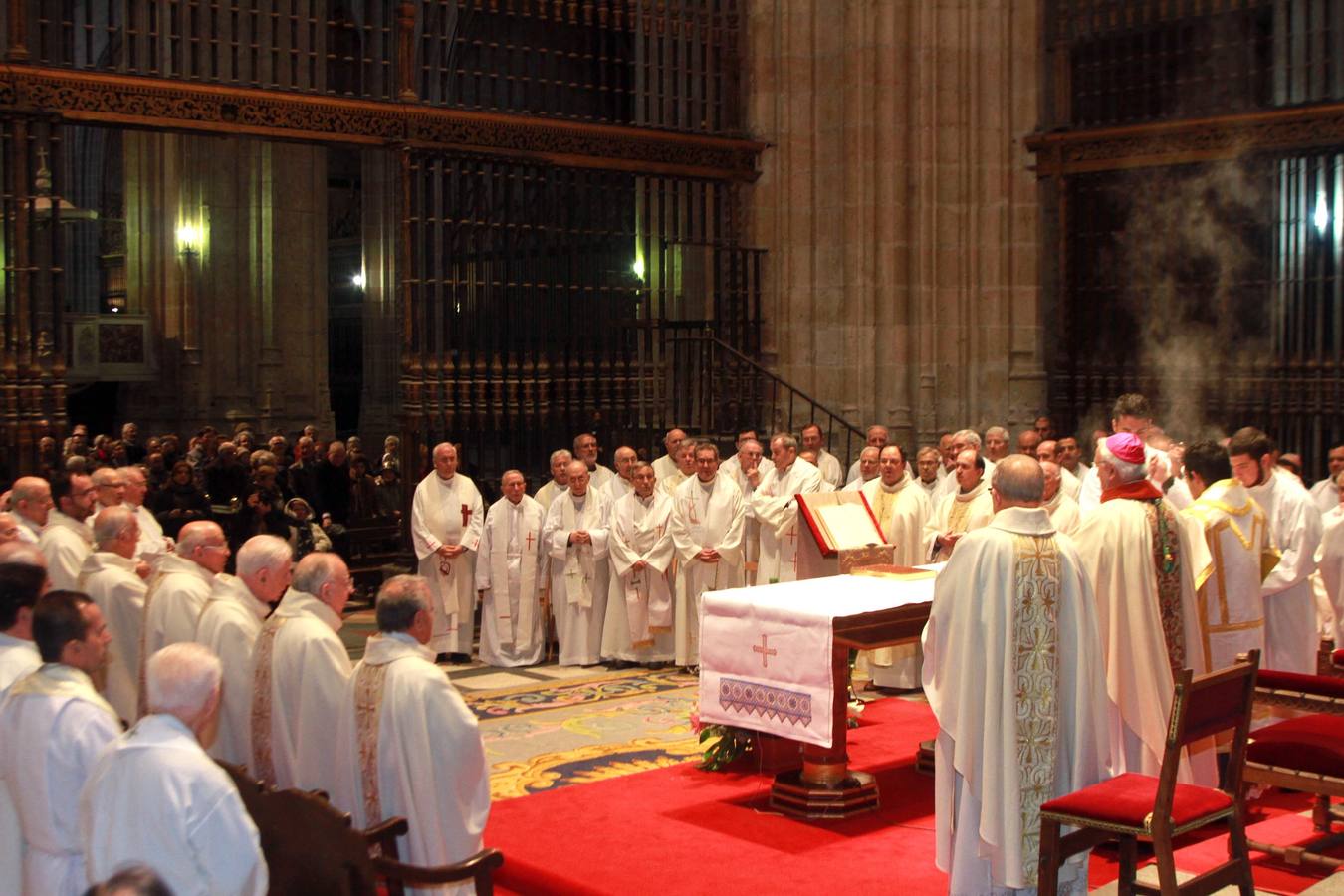 Misa de despedida del obispo emérito de Segovia en la Catedral