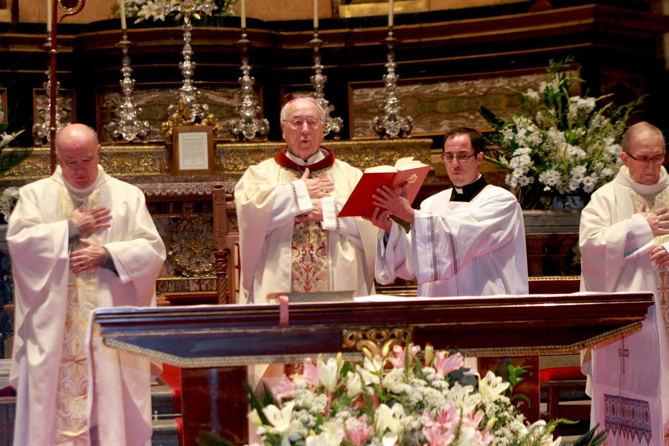 Misa de despedida del obispo emérito de Segovia en la Catedral