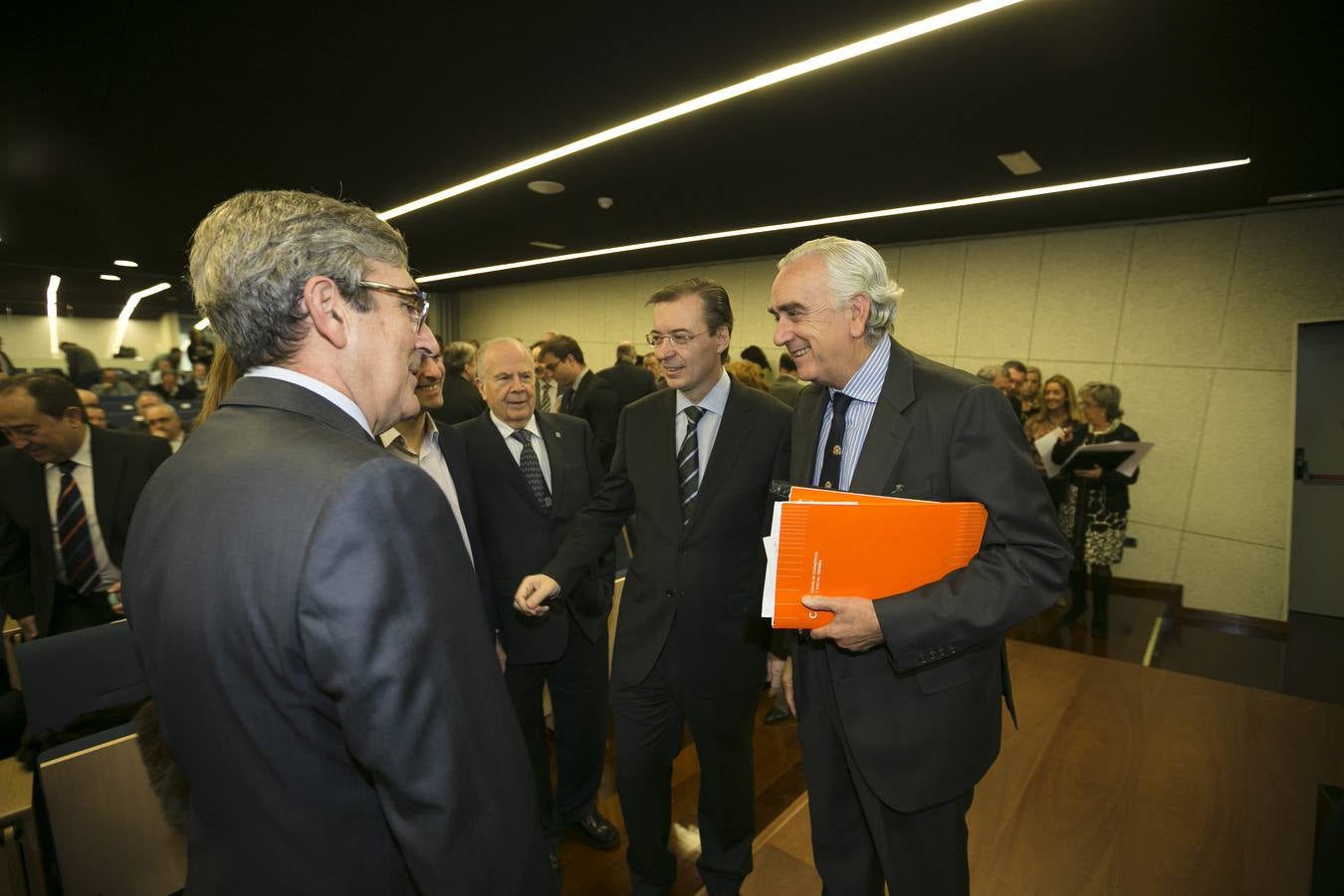 El CES presenta el informe &#039;La situación sociolaboral de las personas de 45 a 64 años de edad&#039;