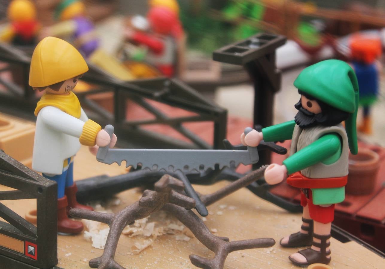 Belén con muñecos de Playmobil en la Residencia Universitaria Fuenleal de Valladolid