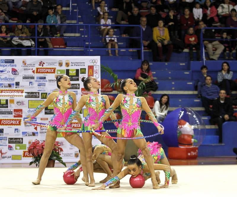 Homenaje a Sara Bayon y a la gimnasia rítmica palentina en Palencia