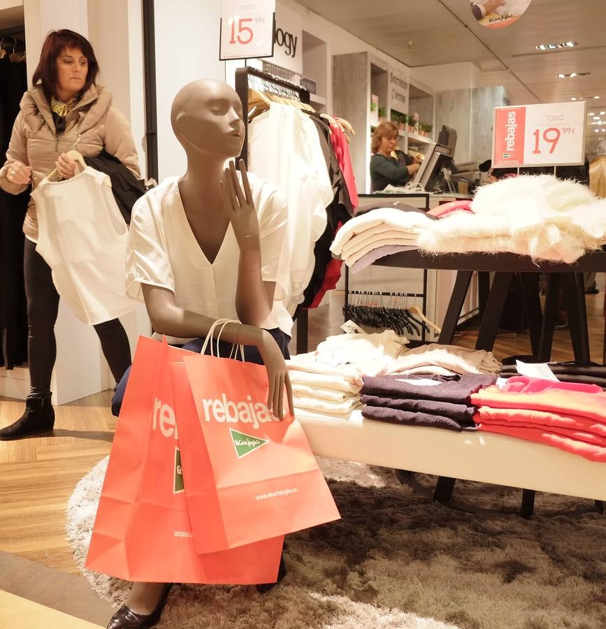 Comienzan las rebajas de invierno en Valladolid