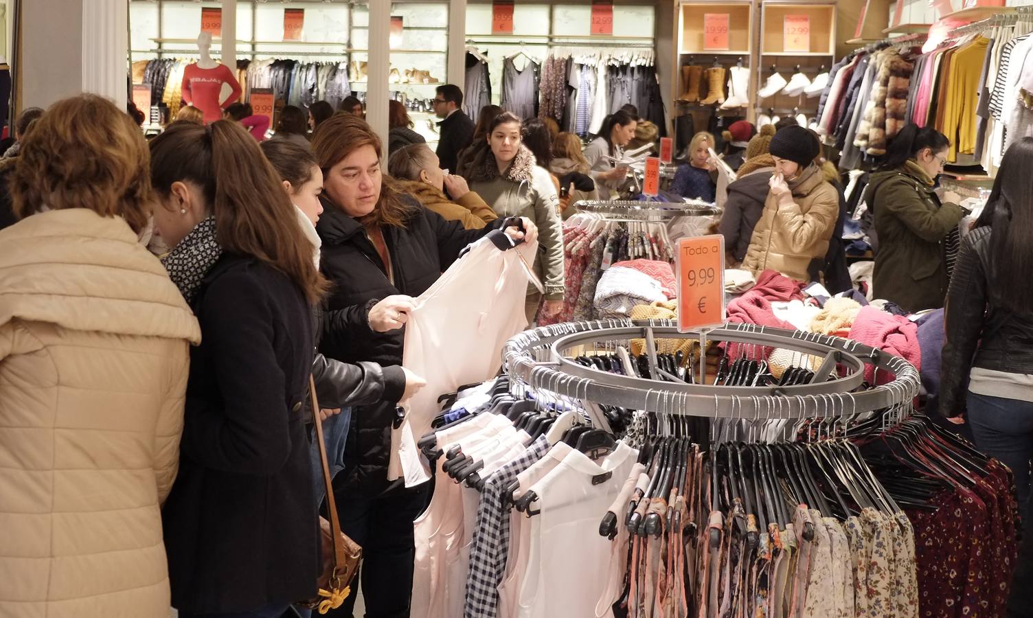 Comienzan las rebajas de invierno en Valladolid