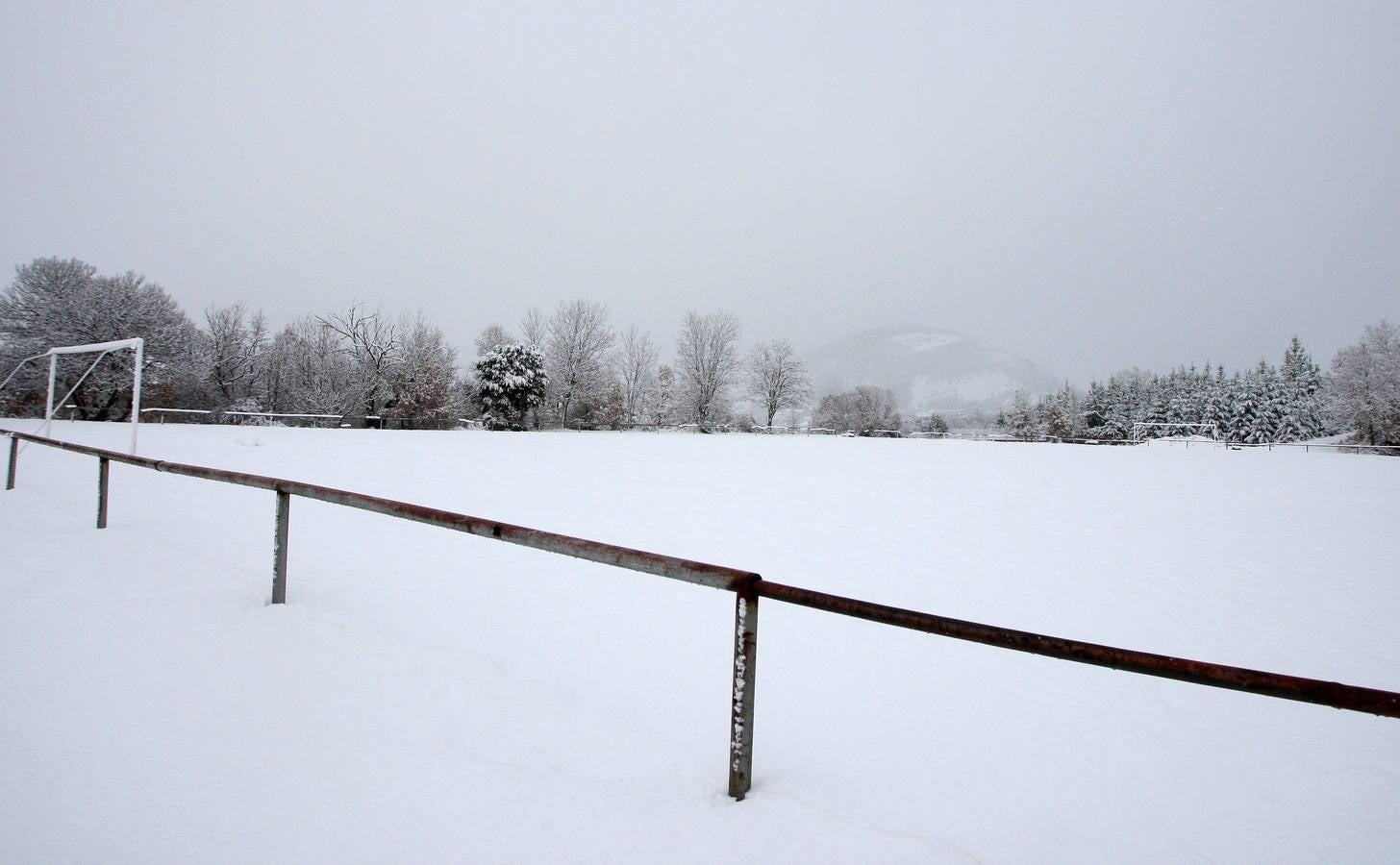 La localidad de Páramo del Sil (León), afectada por la nieve.