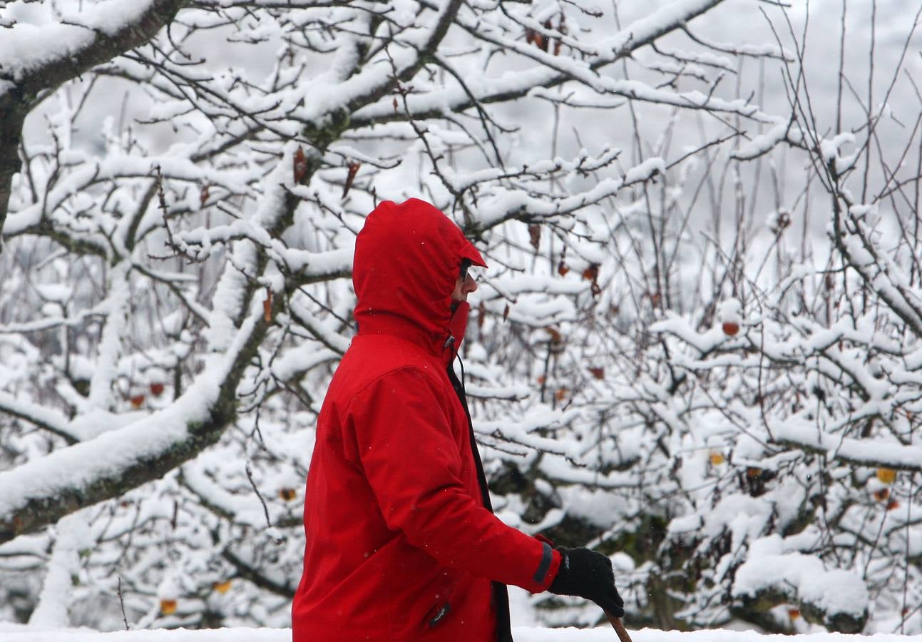 La localidad de Páramo del Sil (León), afectada por la nieve.