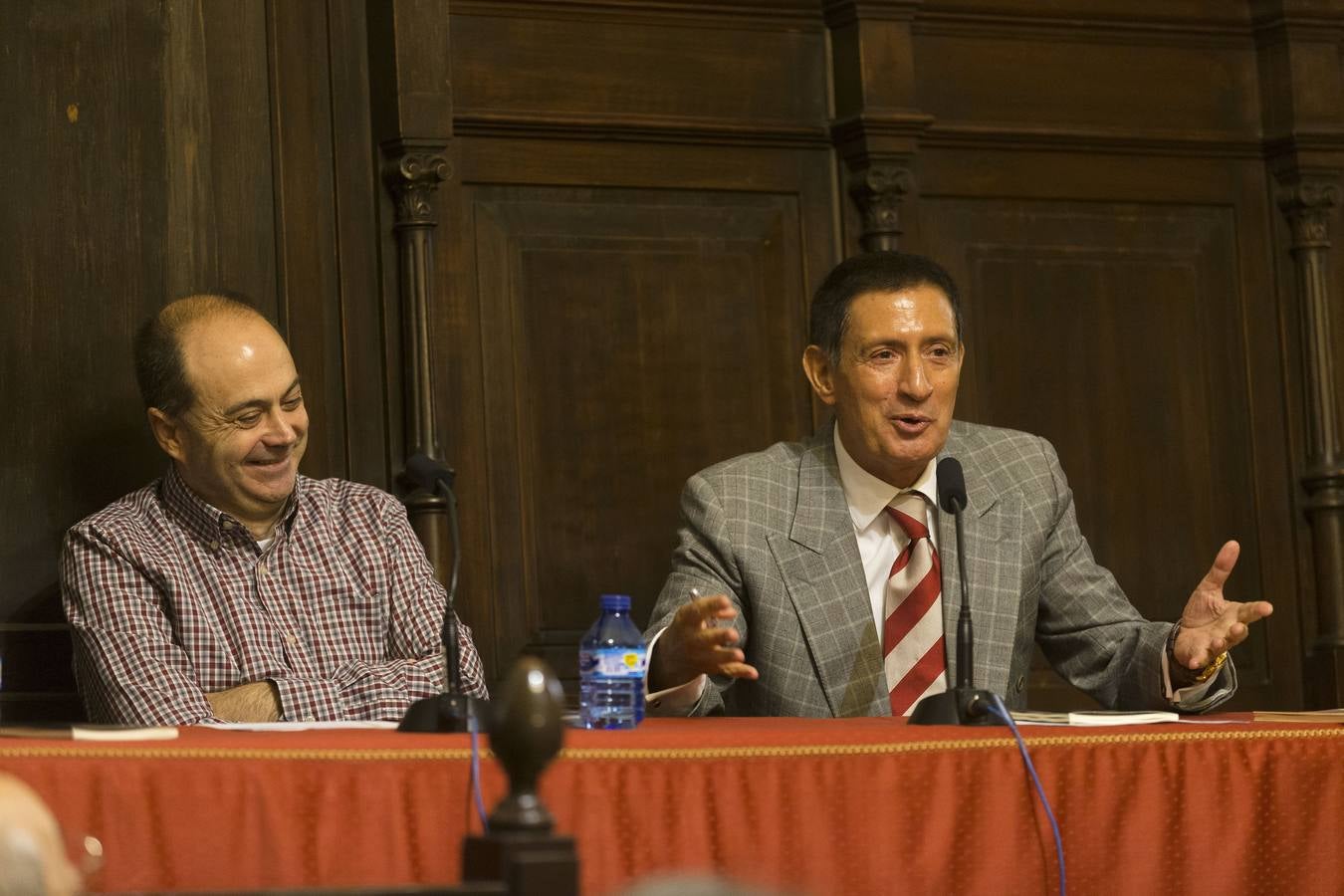 Fermín Herrero en el Aula de Cultura de El Norte de Castilla
