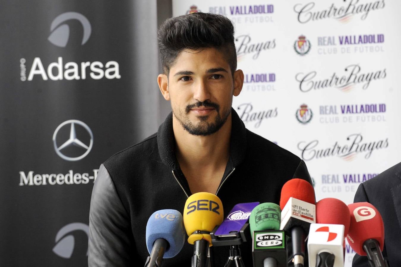 Presentación de Túlio de Melo como nuevo jugador del Real Valladolid