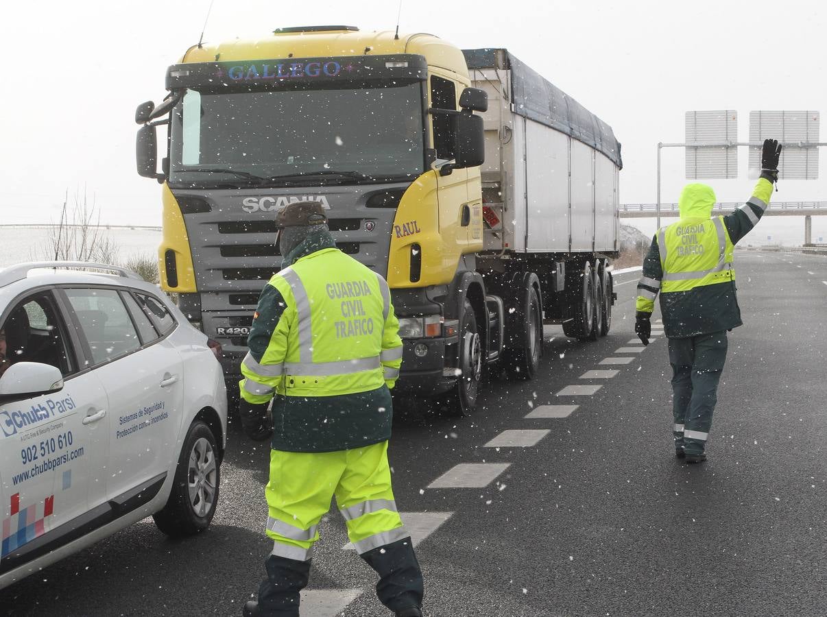 El temporal de nieve en el norte de Palencia