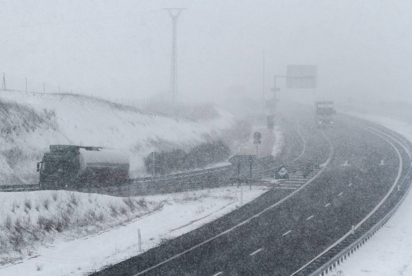 El temporal de nieve en el norte de Palencia