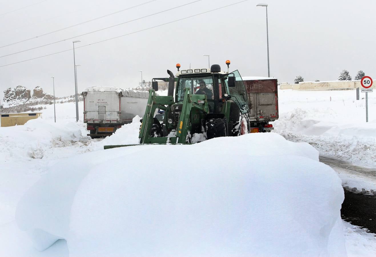 Guardo y Velilla del Río Carrión (Palencia) siguen cubiertos por la nieve