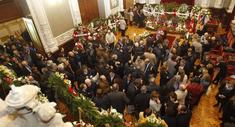 Capilla ardiente de José María Hernández en la Diputación de Palencia