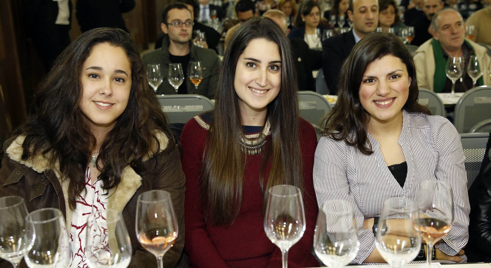 Nuria Rodríguez, María Francisco y Ana Gómez, alumnas de la UCAV.