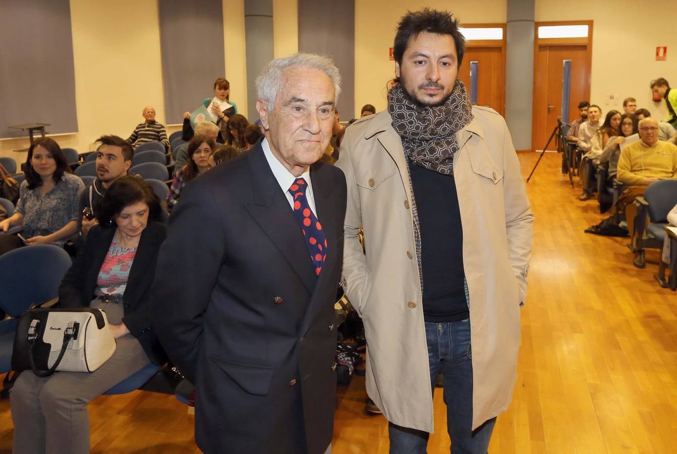 Segunda sesión de las I Jornadas sobre el &#039;Columnismo. La literatura de diario&#039;