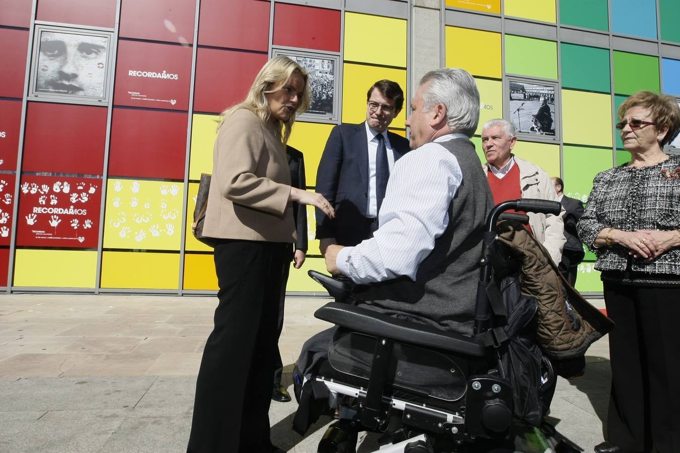 Inauguración del mural homenaje a las víctimas del terrorismo en Salamanca