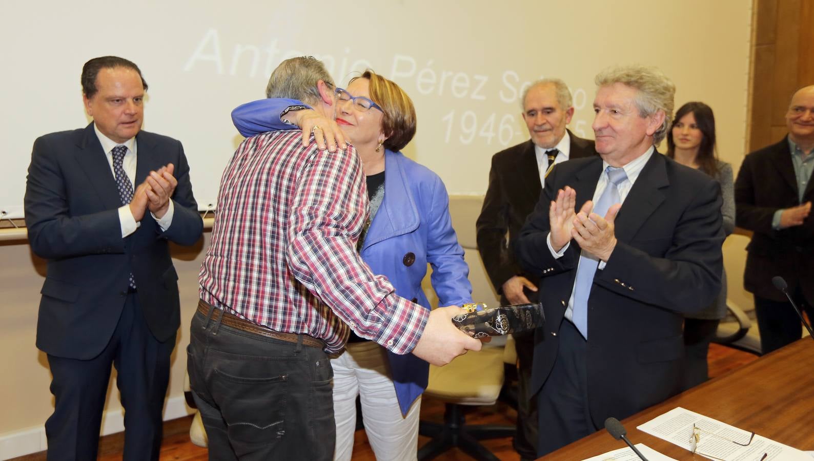 Homenaje póstumo al exdiputado del PSOE Antonio Pérez Solano