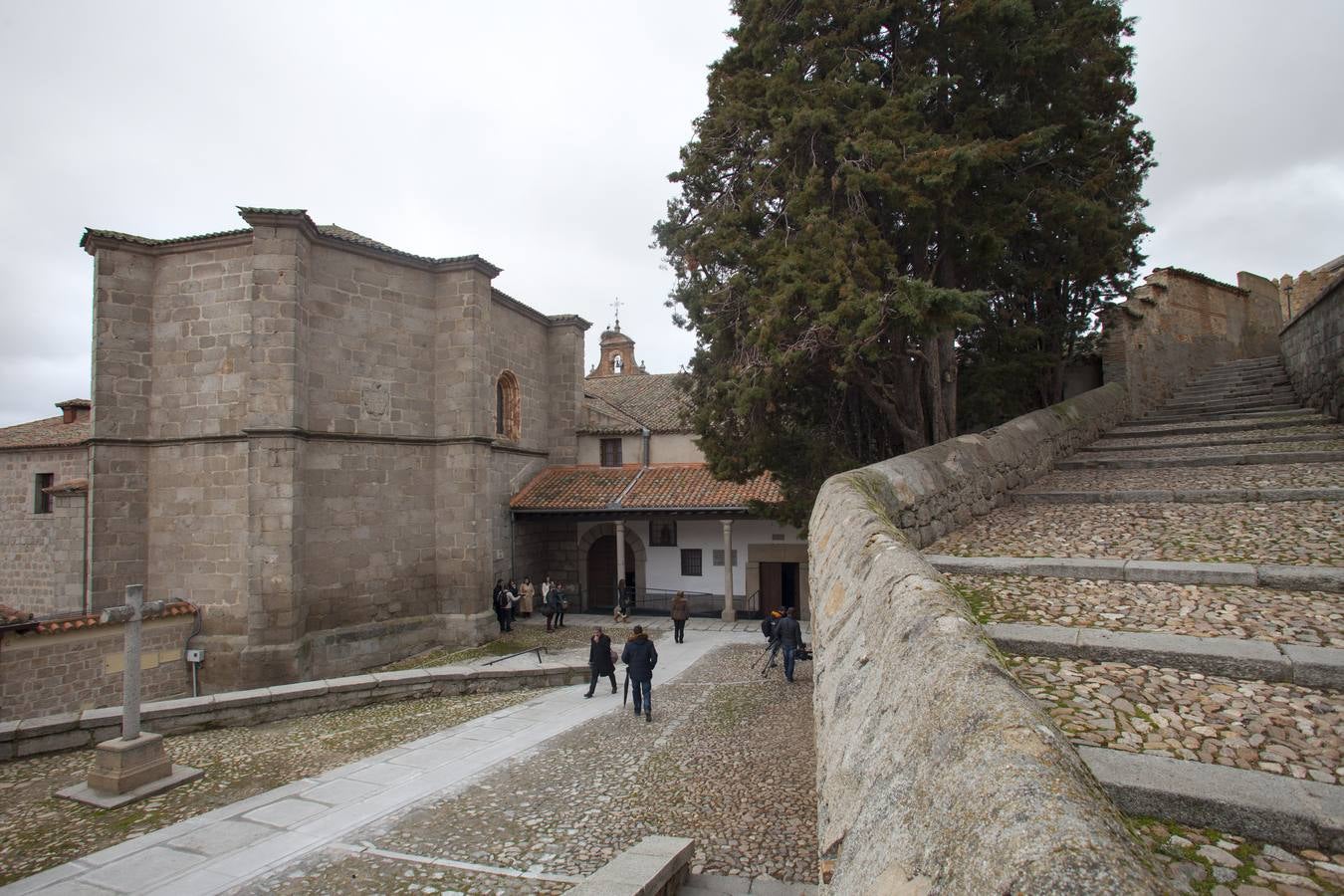 Convento de Nuestra Señora de Gracia, en Ávila. Primera parada en la visita a la exposición de Las Edades del Hombre 2015, 'Teresa de Jesús, maestra de oración.