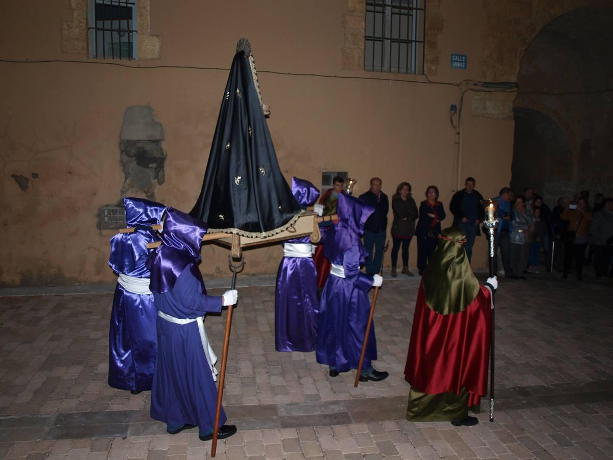 Procesión del Santo Rosario en Torrelobatón (Valladolid)