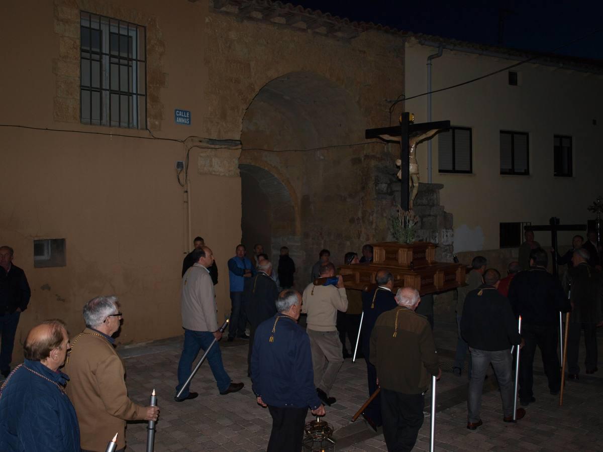 Procesión del Santo Rosario en Torrelobatón (Valladolid)