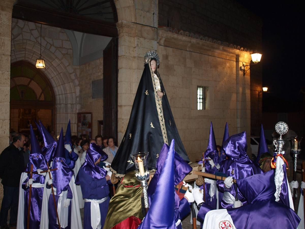 Procesión del Santo Rosario en Torrelobatón (Valladolid)