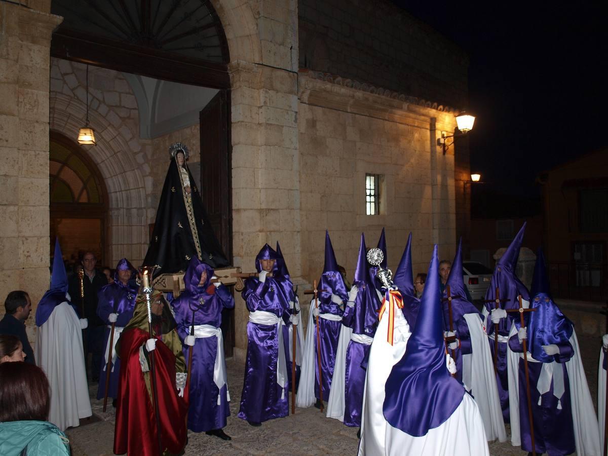 Procesión del Santo Rosario en Torrelobatón (Valladolid)