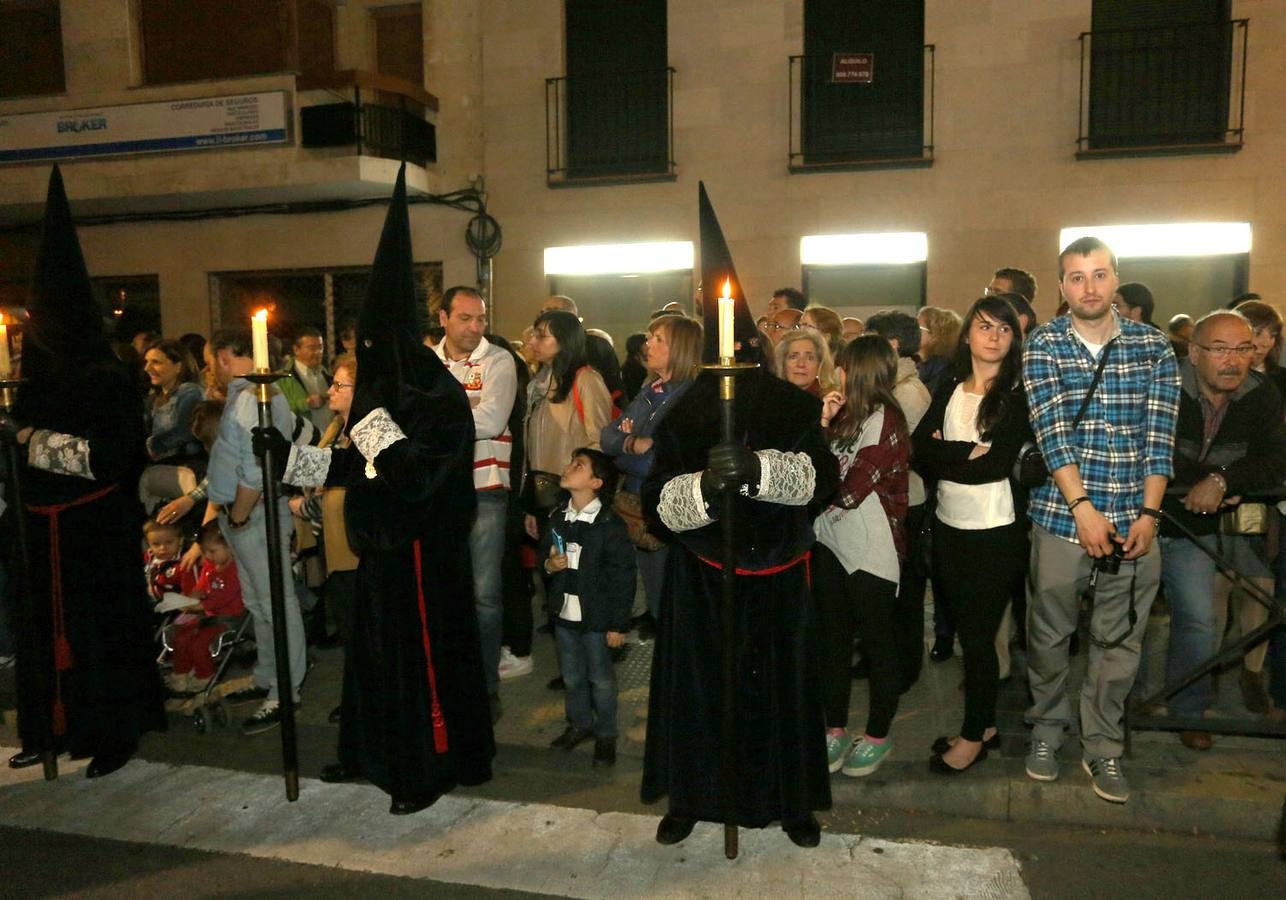 Si estuviste en la Procesión del Encuentro, búscate en las fotos (1/2)